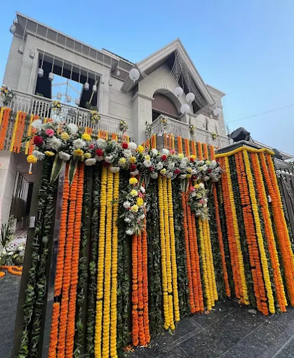 Chopra Decors