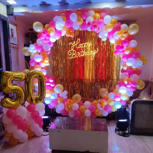 Mansi Balloon Decorations