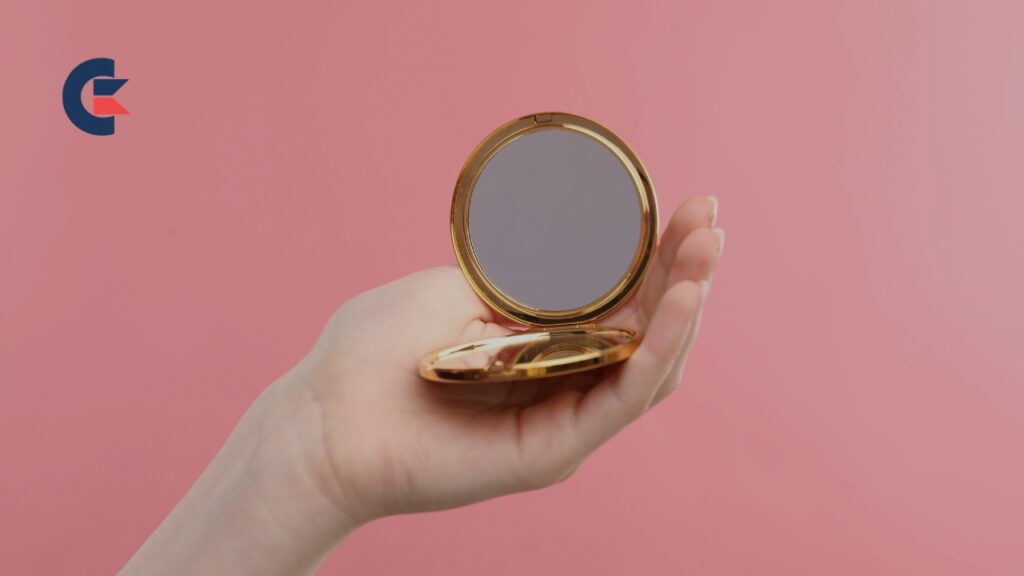 Engraved Compact Mirror