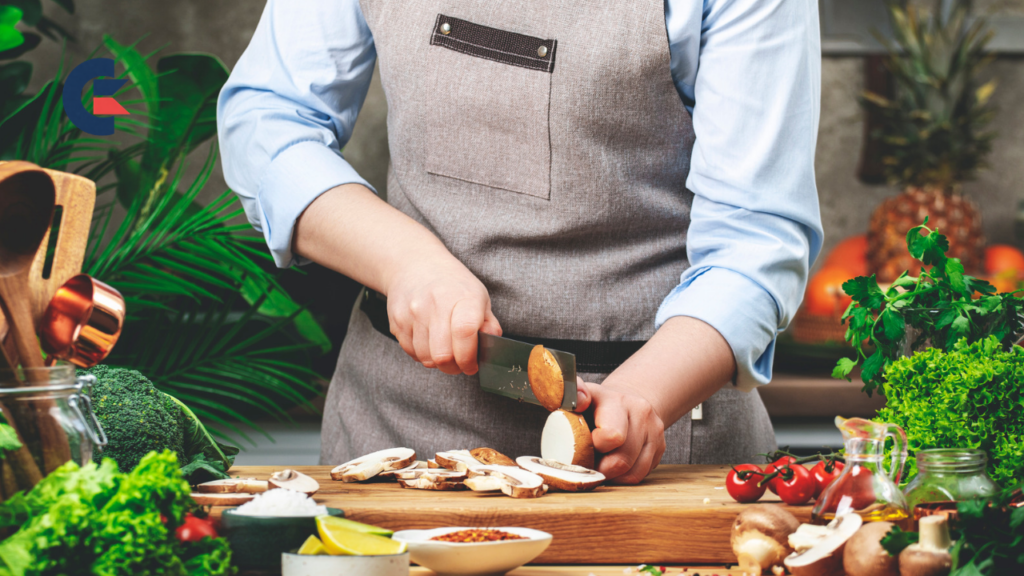 Private Kitchen vs. Shared Kitchen